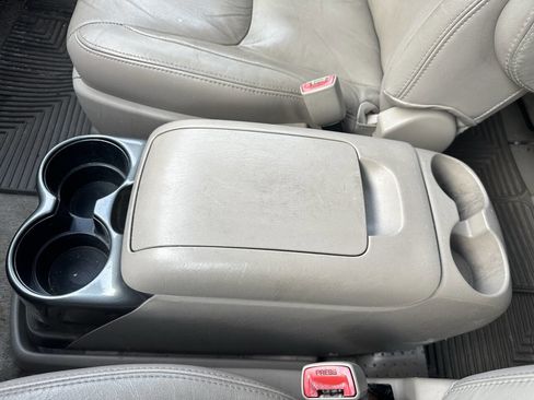 Used 2006 Toyota Sienna XLE Limited image 21