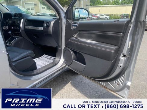 Used 2015 Jeep Compass High Altitude image 14