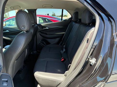 Used 2025 Buick Encore GX Preferred FWD image 23