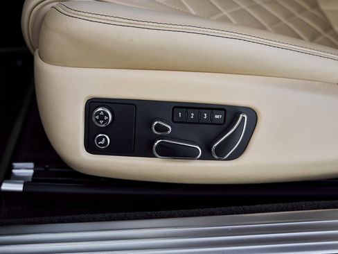 Used 2016 Bentley Continental GT image 32