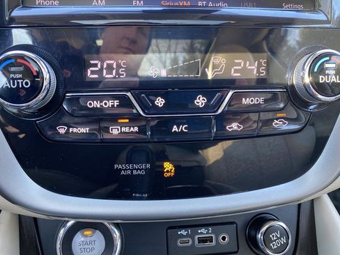 Used 2023 Nissan Murano Platinum AWD/4WD image 24