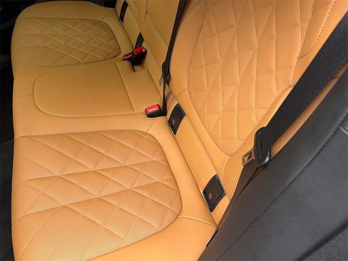 Used 2023 BMW X6 xDrive40i w/ M Sport Package image 43