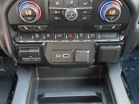 Used 2019 Chevrolet Silverado 1500 RST w/ All-Star Edition AWD/4WD image 19