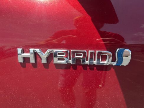 Used 2021 Toyota Highlander Limited AWD/4WD image 16