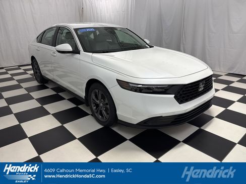 Certified 2025 Honda Accord LX image 1