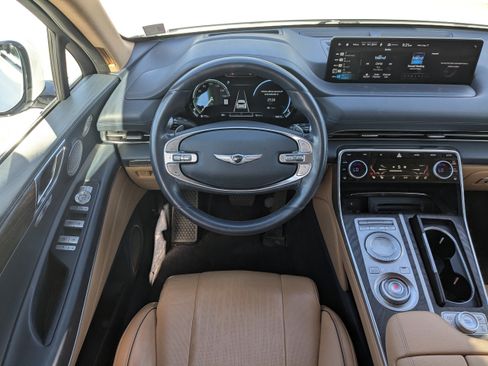 Used 2022 Genesis GV80 2.5T w/ Prestige Package 04 AWD/4WD image 19