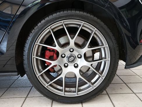 Used 2018 Volkswagen GTI SE FWD image 50