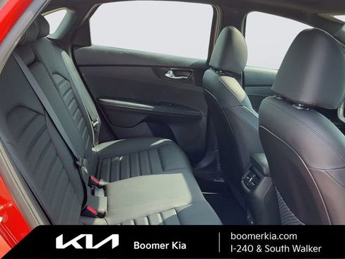 Used 2024 Kia Forte GT-Line w/ GT-Line Premium Package FWD image 12