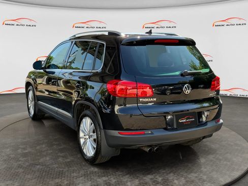 Used 2012 Volkswagen Tiguan S AWD/4WD image 8