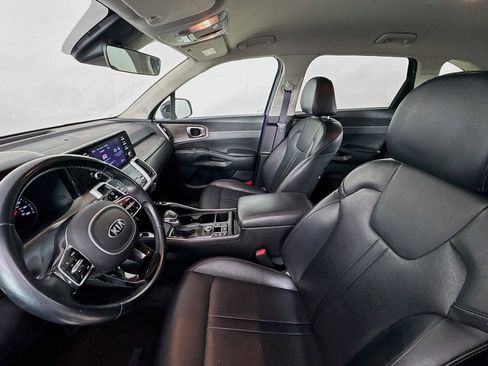 Used 2021 Kia Sorento EX image 22