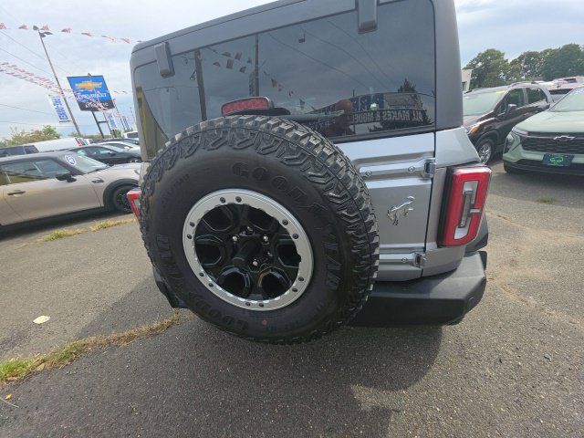 Used 2024 Ford Bronco Big Bend w/ Sasquatch Package AWD/4WD image 9