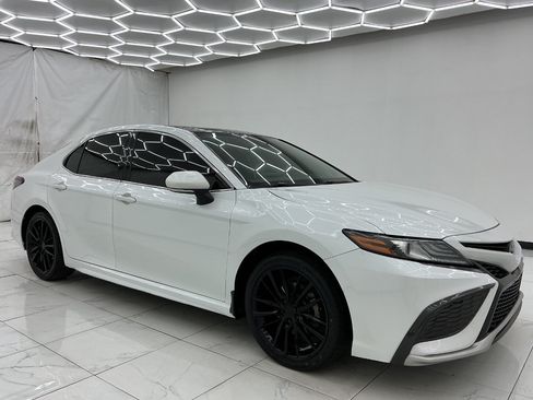 Used 2021 Toyota Camry XSE w/ Navigation Package FWD image 7
