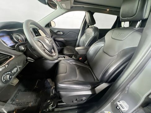 Used 2022 Jeep Cherokee Limited image 20