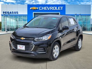 Used 2021 Chevrolet Trax LS FWD video 2