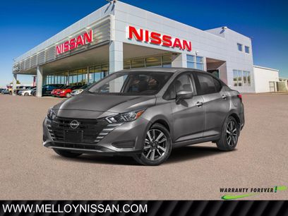 New 2025 Nissan Versa SV w/ Trunk Package