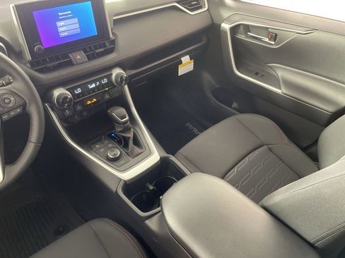 New 2025 Toyota RAV4 SE image 23