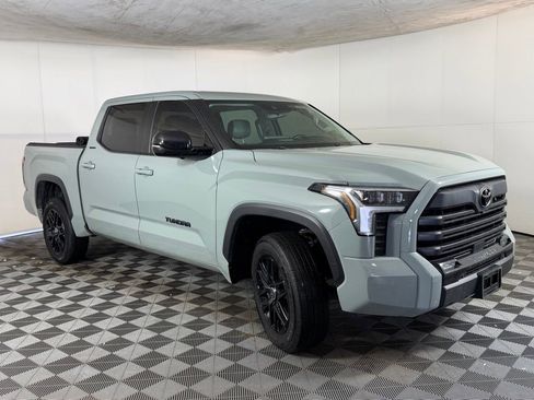 Used 2024 Toyota Tundra Limited image 4
