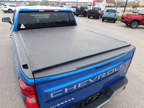 Used 2022 Chevrolet Silverado 1500 LT image 7