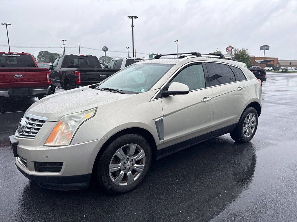 Used 2016 Cadillac SRX Luxury w/ Driver Awareness Package AWD/4WD image 2