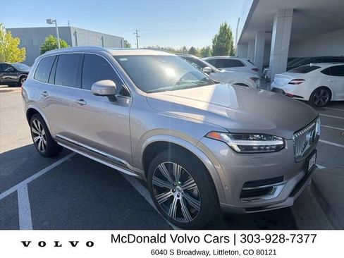 Used 2024 Volvo XC90 T8 Ultimate AWD/4WD image 4