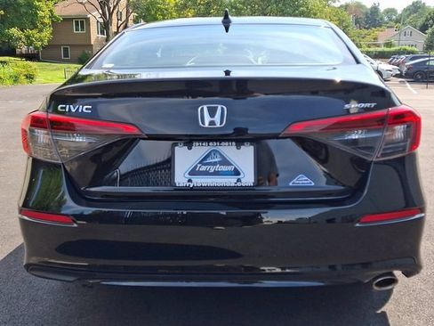 Certified 2024 Honda Civic Sport image 5