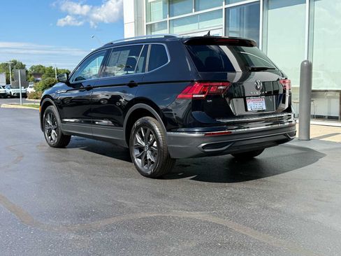 Certified 2024 Volkswagen Tiguan SE AWD/4WD image 8