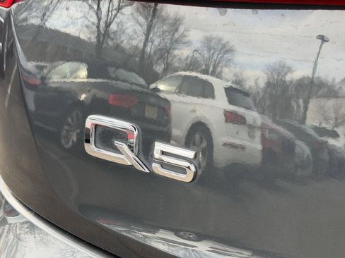 Used 2018 Audi Q5 2.0T Premium Plus w/ Premium Plus Package image 23