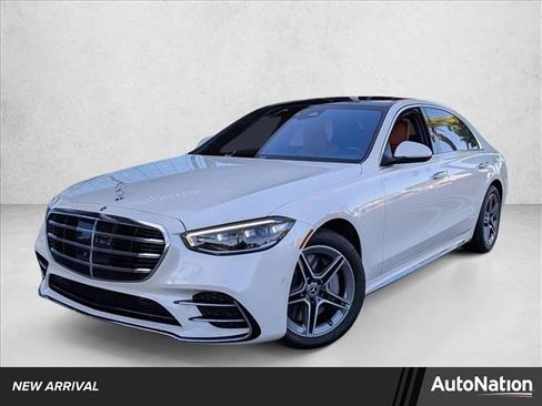 Used 2023 Mercedes-Benz S 500 4MATIC image 1