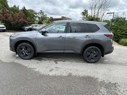 New 2026 Nissan Rogue SV AWD/4WD image 4