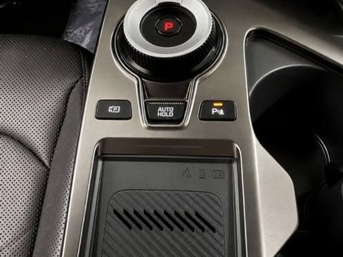 Used 2024 Kia EV6 Wind w/ Wind Technology Package AWD/4WD image 26