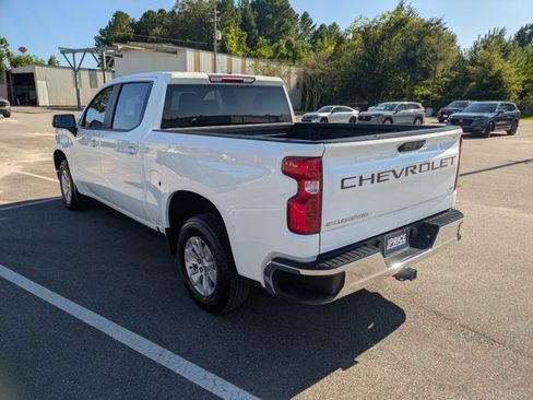 Used 2024 Chevrolet Silverado 1500 LT RWD image 7