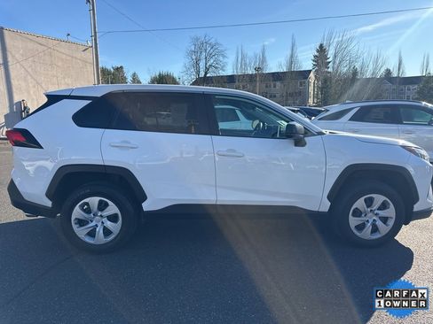 Used 2024 Toyota RAV4 LE image 12