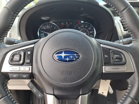 Used 2018 Subaru Forester 2.5i Limited AWD/4WD image 5