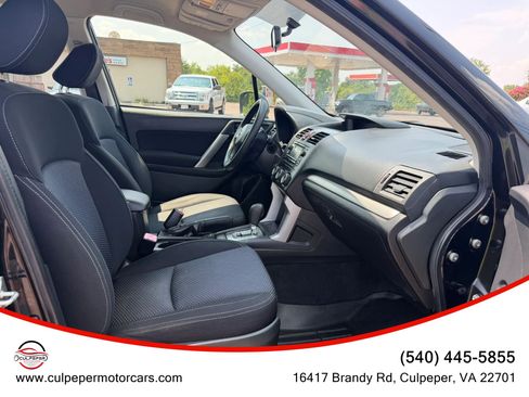 Used 2014 Subaru Forester 2.5i AWD/4WD image 14