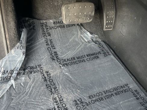 Certified 2025 Chevrolet Traverse LT image 18