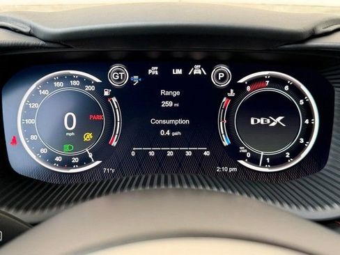 Used 2023 Aston Martin DBX image 6