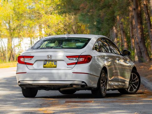 Used 2019 Honda Accord EX-L image 4
