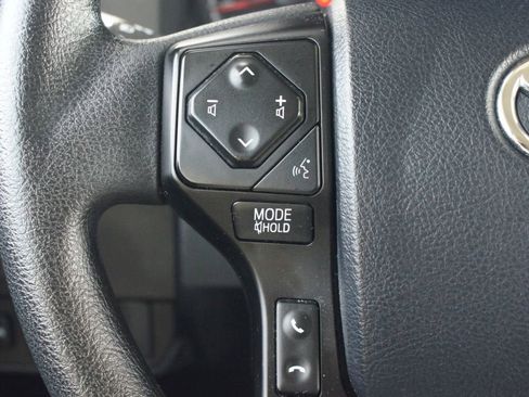 Used 2023 Toyota Tacoma SR image 8