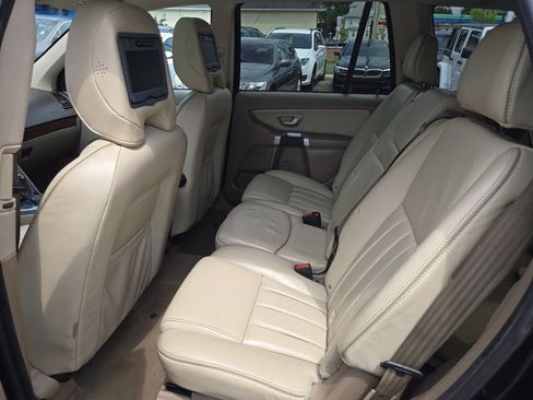 Used 2013 Volvo XC90 3.2 AWD/4WD image 16