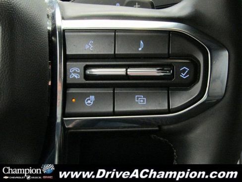 Certified 2025 GMC Yukon Denali image 34