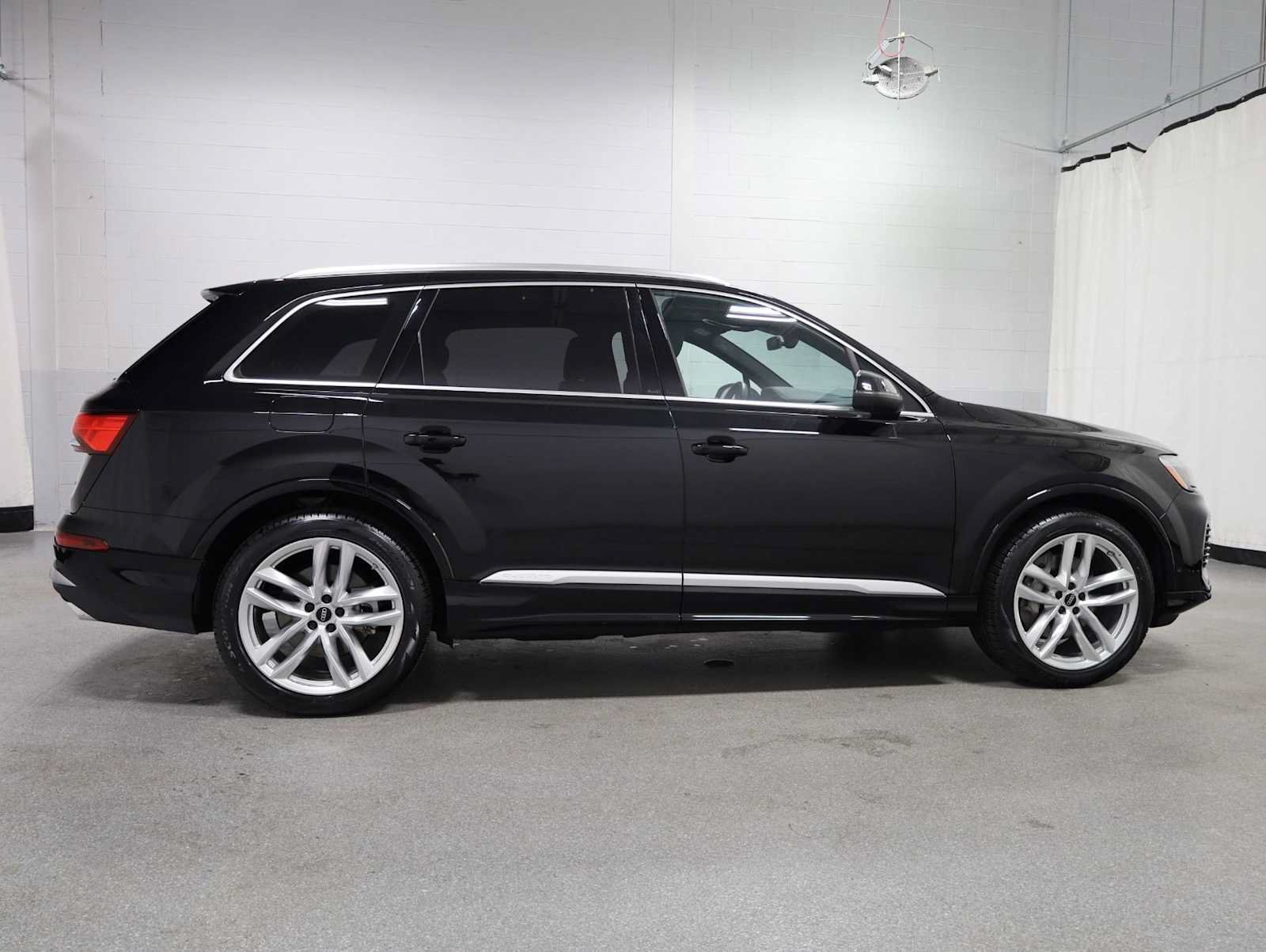 Certified 2025 Audi Q7 3.0T Premium Plus w/ Premium Plus Package AWD/4WD image 5