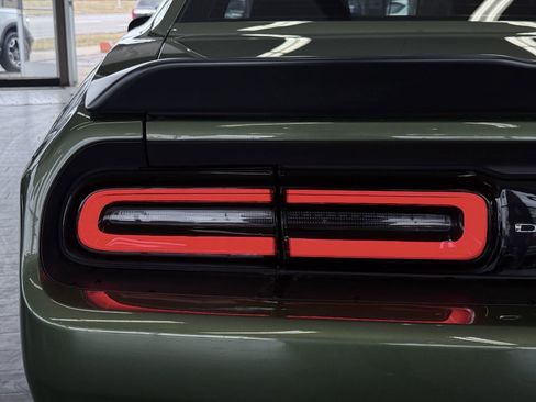 Used 2021 Dodge Challenger R/T Scat Pack w/ Dynamics Package image 19