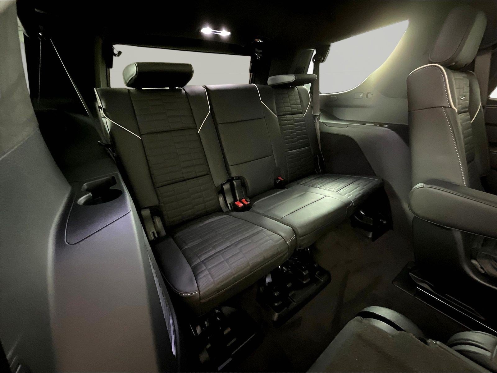 New 2027 Cadillac Escalade V AWD/4WD image 23