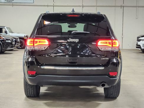 Used 2017 Jeep Grand Cherokee Limited w/ Luxury Group II RWD image 10