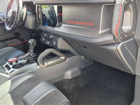 Certified 2025 Ford Bronco Raptor w/ Interior Carbon Fiber Pack AWD/4WD image 21