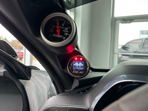 Used 2018 Chevrolet Camaro SS image 45