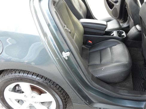 Used 2013 Chevrolet Volt Premium w/ Premium Trim Package image 36