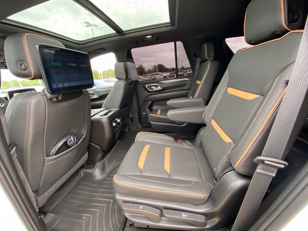 Used 2023 GMC Yukon AT4 w/ AT4 Premium Package AWD/4WD image 23