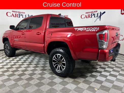 Used 2021 Toyota Tacoma TRD Sport w/ Technology Package image 7
