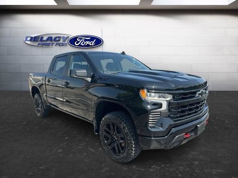 Used 2023 Chevrolet Silverado 1500 LT Trail Boss w/ Convenience Package II AWD/4WD image 7